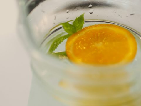 Исследование: почему вкус мяты «охлаждает» еду и напитки