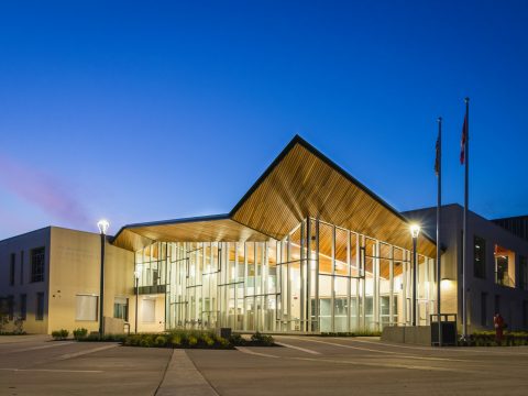 Исследование: у школьников, чей учебный день начинается позже, меньше проблем с успеваемостью