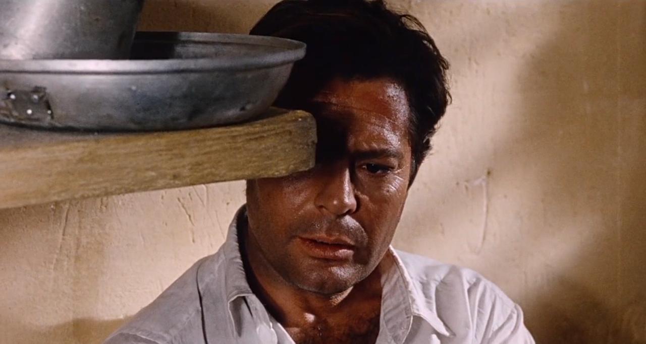 фильм "посторонний" лукино висконти, марчелло мастроянни