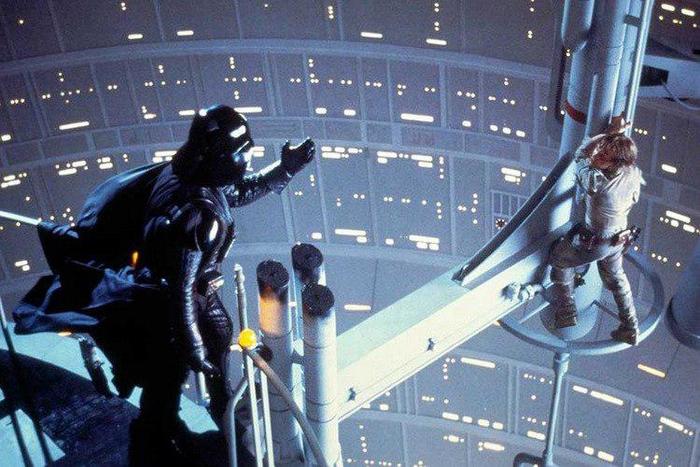 Научный взгляд на эффект Манделы: почему мозг коллективно сбоит