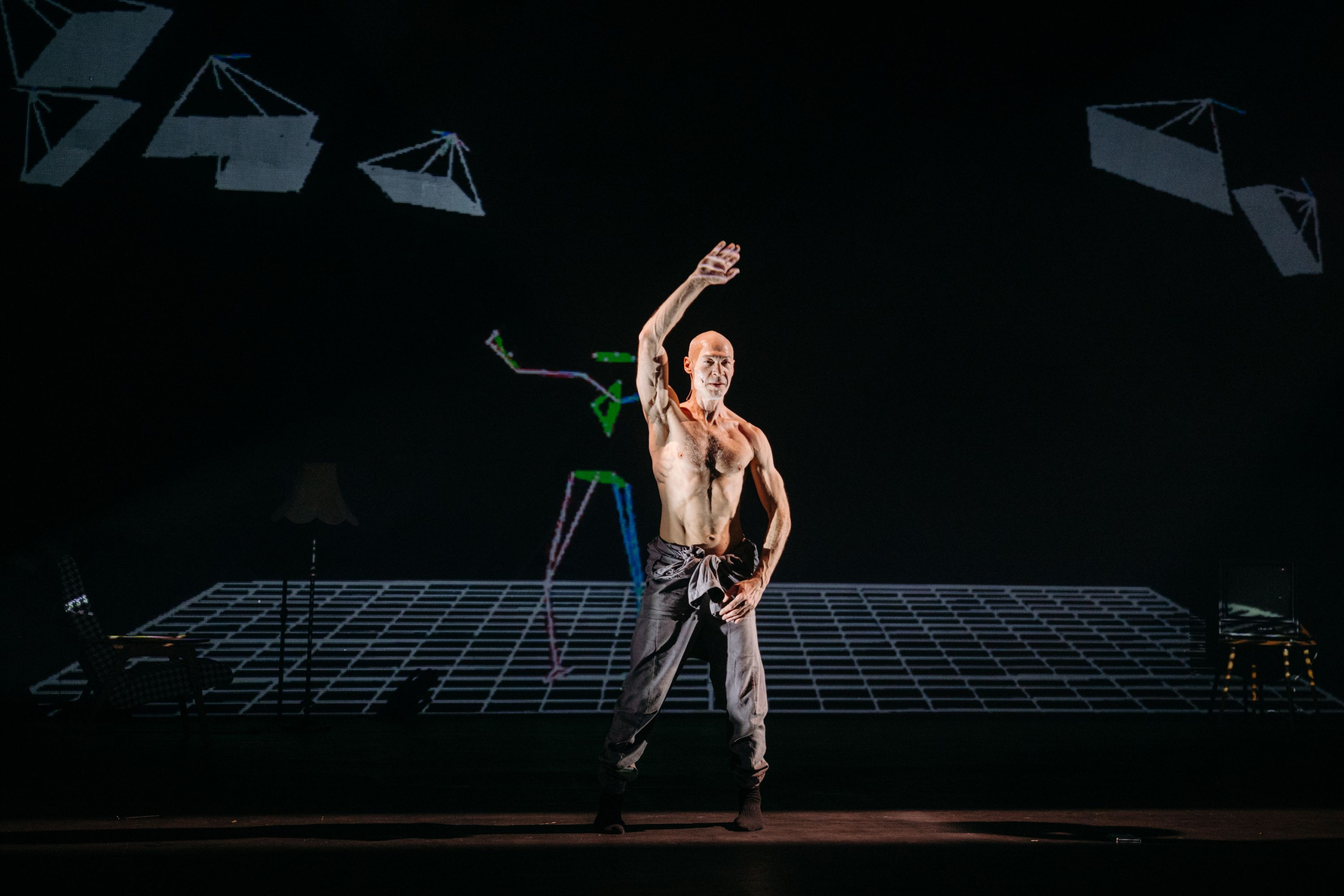 Спектакль-перформанс «К чему меня жизнь не готовила. Пункт 64. Паркинсон»