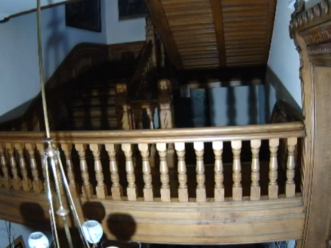 Находка дня: искать привидение, изучая записи с камер видеонаблюдения в одной библиотеке