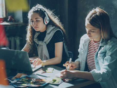 Исследование: зумеры саботируют использование ИИ-инструментов во время работы