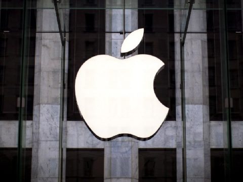 Apple отказывается от двух своих продуктов